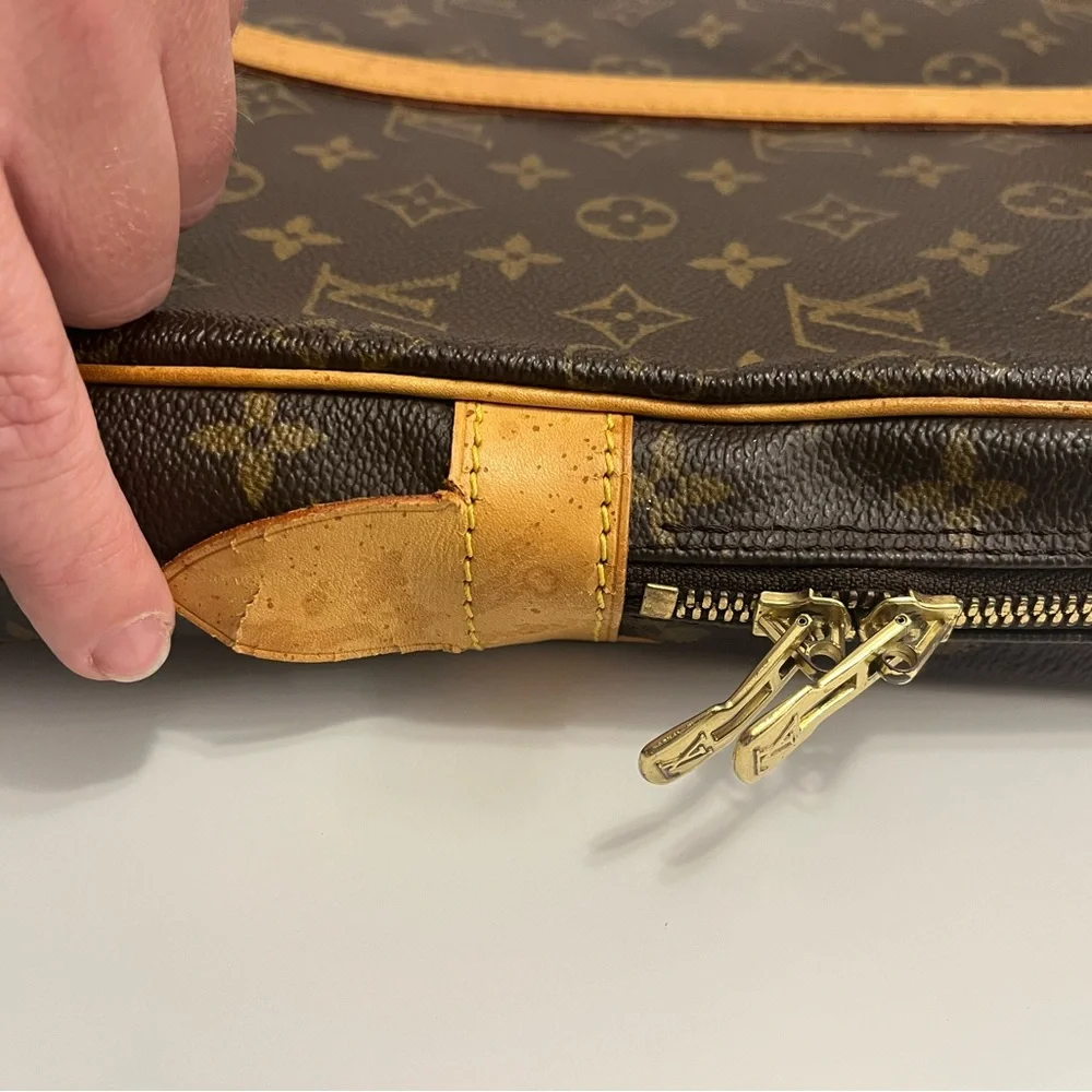 Louis Vuitton Monogram Briefcase with Leather Accents - Picture 7 of 16